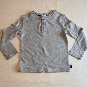 Splendid Kids Gray Long Sleeve Henley Button Details Raw Edge Hem Size 4T